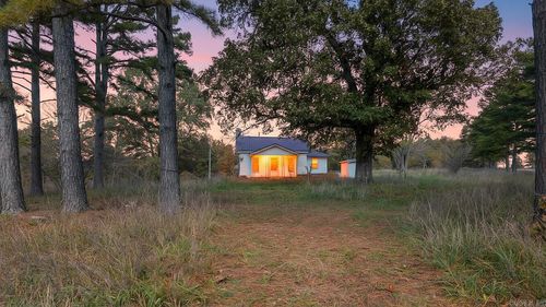 2427 M Hwy, Koshkonong, MO, 65692-9663 | Card Image