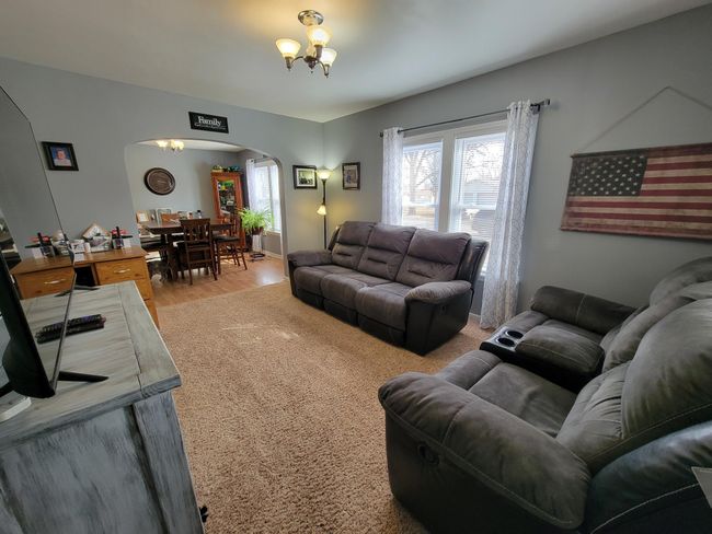 Living Room | Image 10