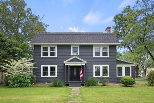 206 Dawes Ave, Pittsfield, MA, 01201-7355 | Card Image