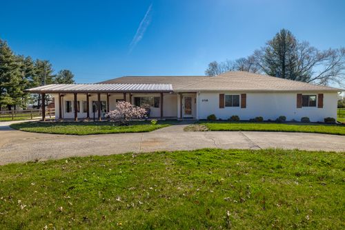1018 Mackey Pike, Nicholasville, KY, 40356-9330 | Card Image