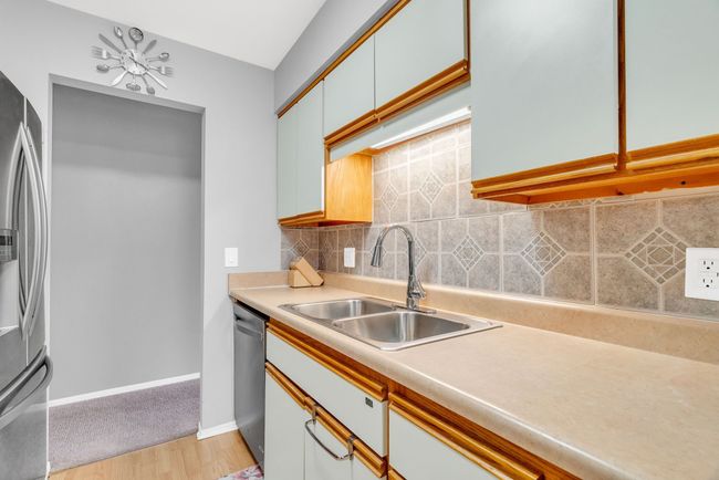 37231 Glenbrook Dr, Condo with 2 bedrooms, 2 bathrooms and null parking in Clinton Township MI | Image 12