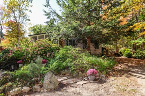 109 Duck Pond Ln, Warner, NH, 03278-4507 | Card Image