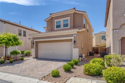 227 Walkinshaw Avenue, House other with 4 bedrooms, 3 bathrooms and null parking in Las Vegas NV | Image 3