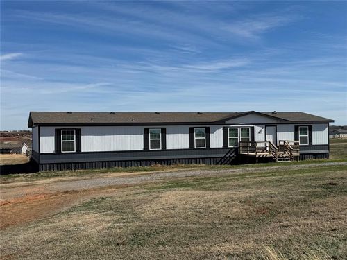 2677 County Street 2856, Chickasha, OK, 73018-1003 | Card Image