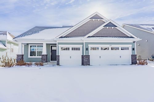 143 Nutmeg Cir, Carver, MN, 55315 | Card Image