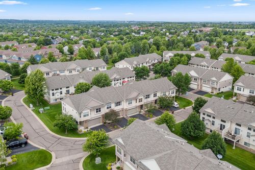 3123 Legacy Ln, Woodbury, MN, 55129-7784 | Card Image