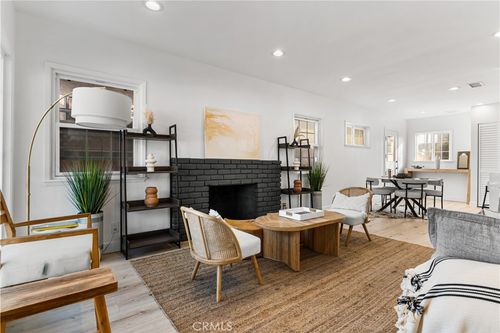 4908 W 109th St, Inglewood, CA, 90304-2136 | Card Image