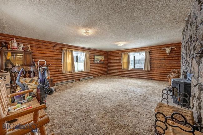 77 First Rd, House other with 5 bedrooms, 3 bathrooms and null parking in Whitehall MT | Image 13