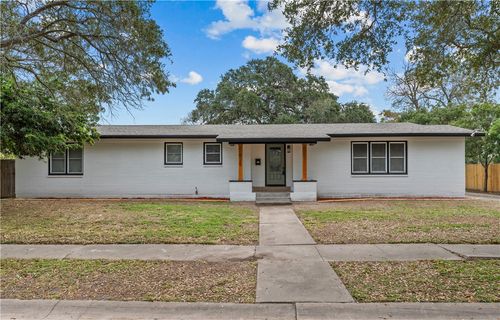 625 Delaine Dr, Corpus Christi, TX, 78411-2319 | Card Image