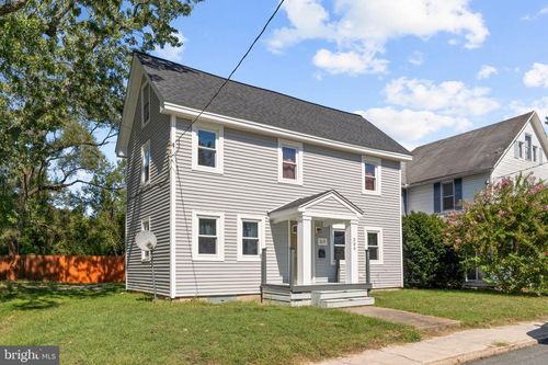 309 E 6th St, LAUREL, DE, 19956-1555 | Card Image