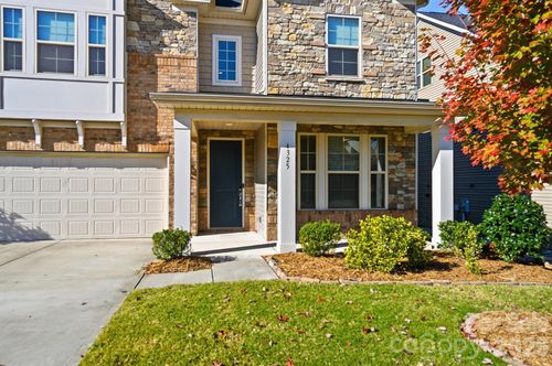 4325 Hunton Dale Rd Nw, Concord, NC, 28027-0179 | Card Image