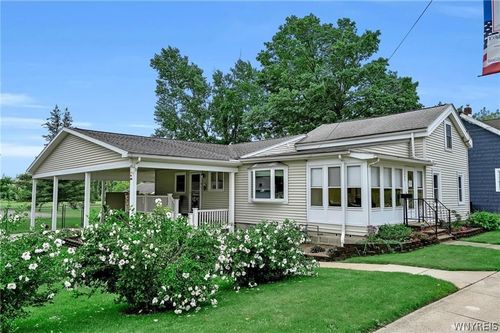 1207 Freeman Rd, Middleport, NY, 14105 | Card Image