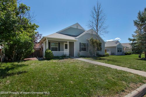 333 Columbine Dr, Rifle, CO, 81650-9353 | Card Image