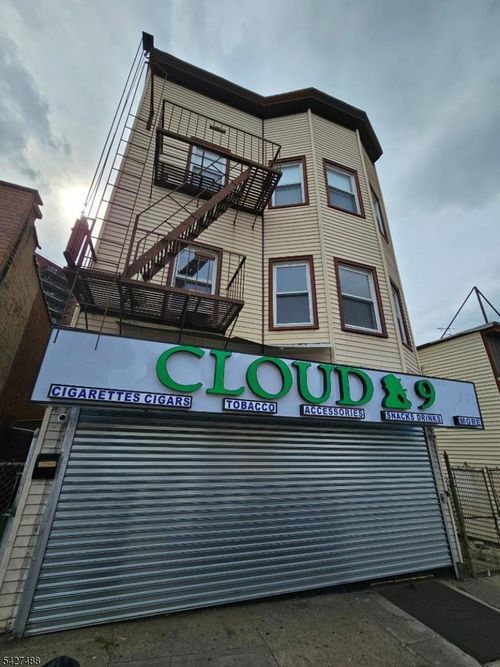 844 Main St, Paterson, NJ, 07503-2652 | Card Image