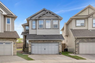 61 Sherwood Hts Nw, House detached with 4 bedrooms, 3 bathrooms and 4 parking in Calgary AB | Image 1