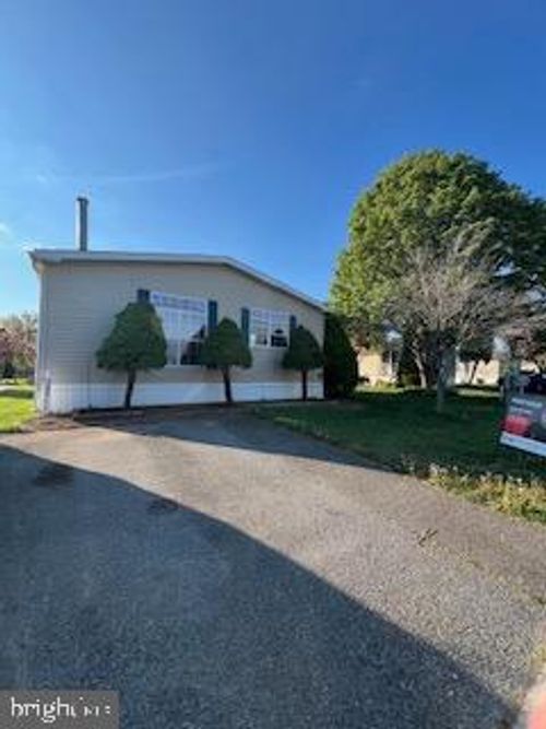 211-302 Fox Pointe Drive, DOVER, DE, 19904 | Card Image