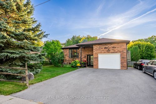 118 Patterson St N, New Tecumseth, ON, L0G1A0 | Card Image