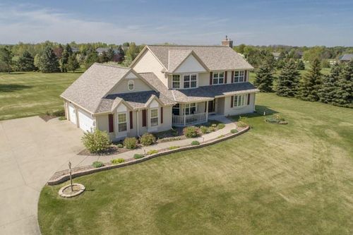 S92W34655 Joshua Way, Eagle, WI, 53119-1676 | Card Image