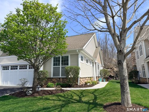 12-12 Briar Ridge Dr, Bethel, CT, 06801-1883 | Card Image