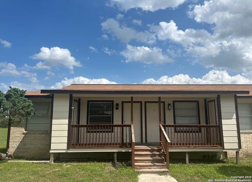 apt-c-310 Fm 719, Kenedy, TX, 78119-2055 | Card Image