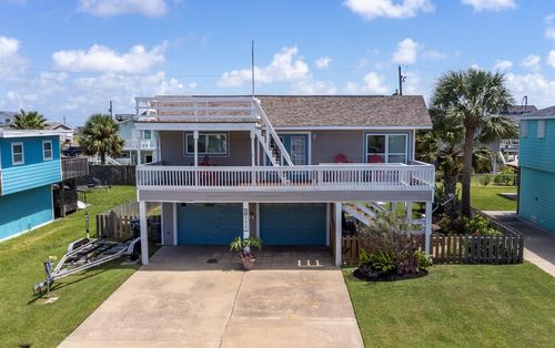 3927 Panola Dr, Galveston, TX, 77554 | Card Image