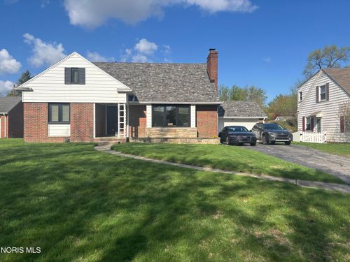 2821 Middlesex Dr, Toledo, OH, 43606-3014 | Card Image