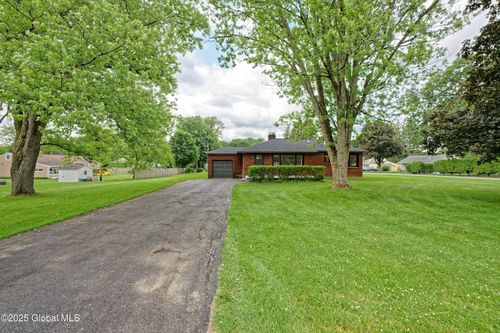 21 Crooked St, Charlton, NY, 12019-2624 | Card Image