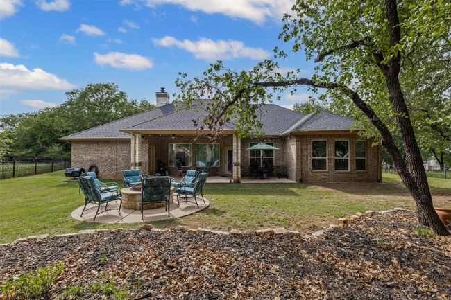 117 Birdie Dr, House other with 3 bedrooms, 2 bathrooms and null parking in Lipan TX | Image 29