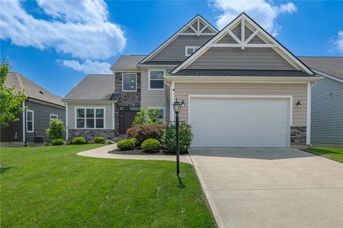 1135 Petrus Ct, Dayton, OH, 45458-1146 | Card Image