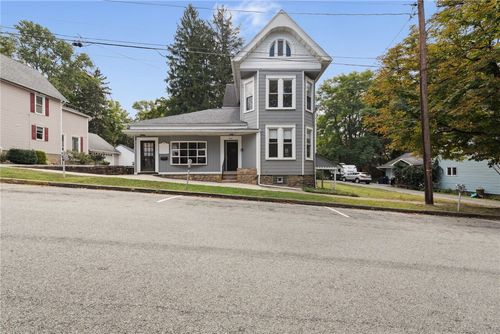 108 S Saint Clair St, Ligonier, PA, 15658-1384 | Card Image