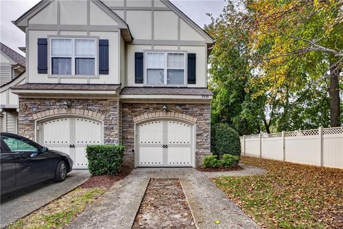 5589 Frog Pond Ln, Virginia Beach, VA, 23455-6767 | Card Image