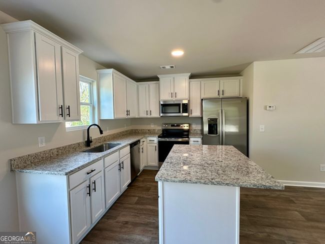 278 Stancil Dr, House other with 3 bedrooms, 2 bathrooms and 1 parking in Toccoa GA | Image 6