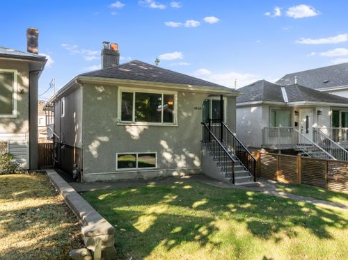 4833 Henry St, Vancouver, BC, V5V4Z2 | Card Image