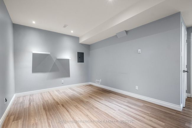 2515 Van Luven Rd, House other with 4 bedrooms, 3 bathrooms and 4 parking in Baltimore ON | Image 43