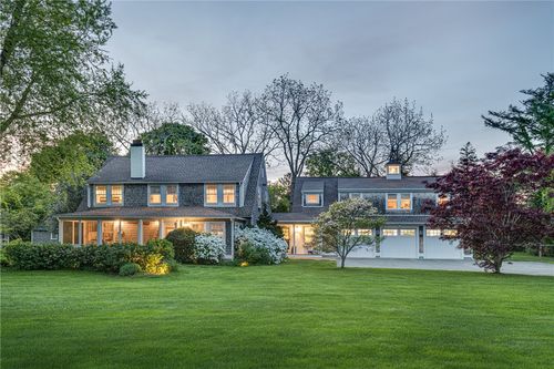 15 Rumstick Dr, Barrington, RI, 02806-4911 | Card Image