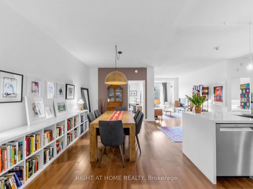 406-11 Christie St, Toronto, ON, M6G4C3 | Card Image