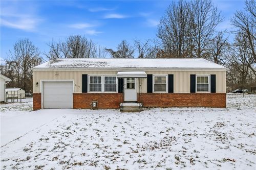 2225 Saratoga Dr, Hermitage, PA, 16148-6717 | Card Image