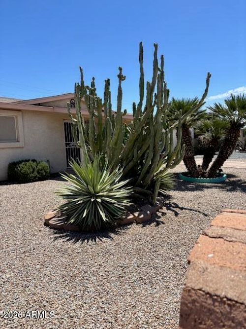 1379 S Grand Dr, Apache Junction, AZ, 85120-6179 | Card Image