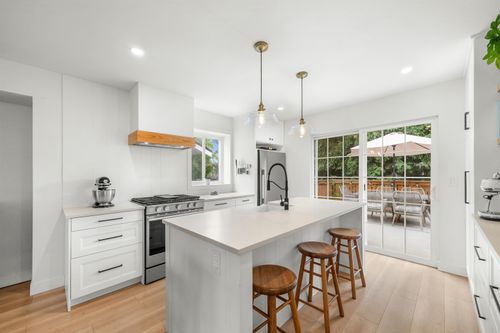 20962 93a Ave, Langley, BC, V1M1R8 | Card Image