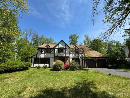 77 S Powder Mill Rd, Morris Plains, NJ, 07950-1264 | Card Image
