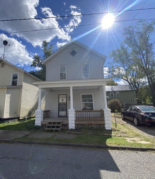 5 Oak Grove Street, Oil City, PA, 16301 | Card Image