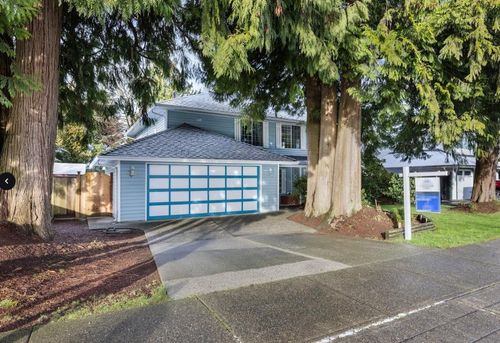 11077 154 St, Surrey, BC, V3R6V7 | Card Image