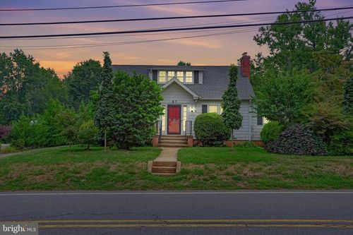 57 Laurel Ave, Kingston, NJ, 08528-9011 | Card Image