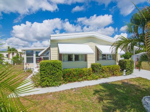 196 Ne Emerald Dr, Jensen Beach, FL, 34957-5420 | Card Image