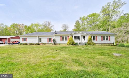 824 Hawks Bridge Rd, SALEM, NJ, 08079-4502 | Card Image