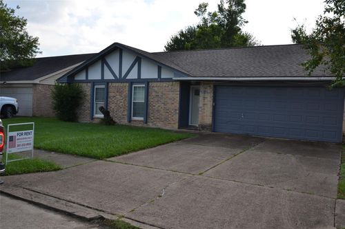 7410 Crystalglen Ln, Houston, TX, 77095-1545 | Card Image