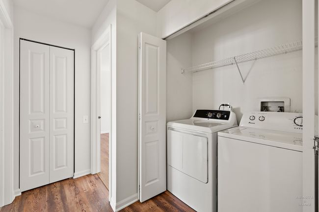 664 Silk Oak Ln, Townhouse with 2 bedrooms, 3 bathrooms and 2 parking in Crystal Lake IL | Image 26
