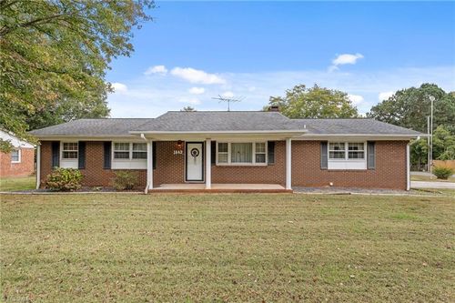 1843 Weant Rd, High Point, NC, 27263-9467 | Card Image