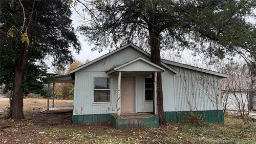 520 E 5th St, Hulbert, OK, 74441-8407 | Card Image