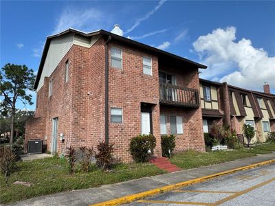 2 - 2393 Tom Jones Street, Condo with 2 bedrooms, 1 bathrooms and null parking in Orlando FL | Image 2